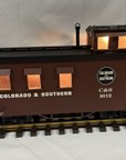 USA Trains R12002 COLORADO & SOUTHERN Caboose #1012 Metal Whls, Lighted LN