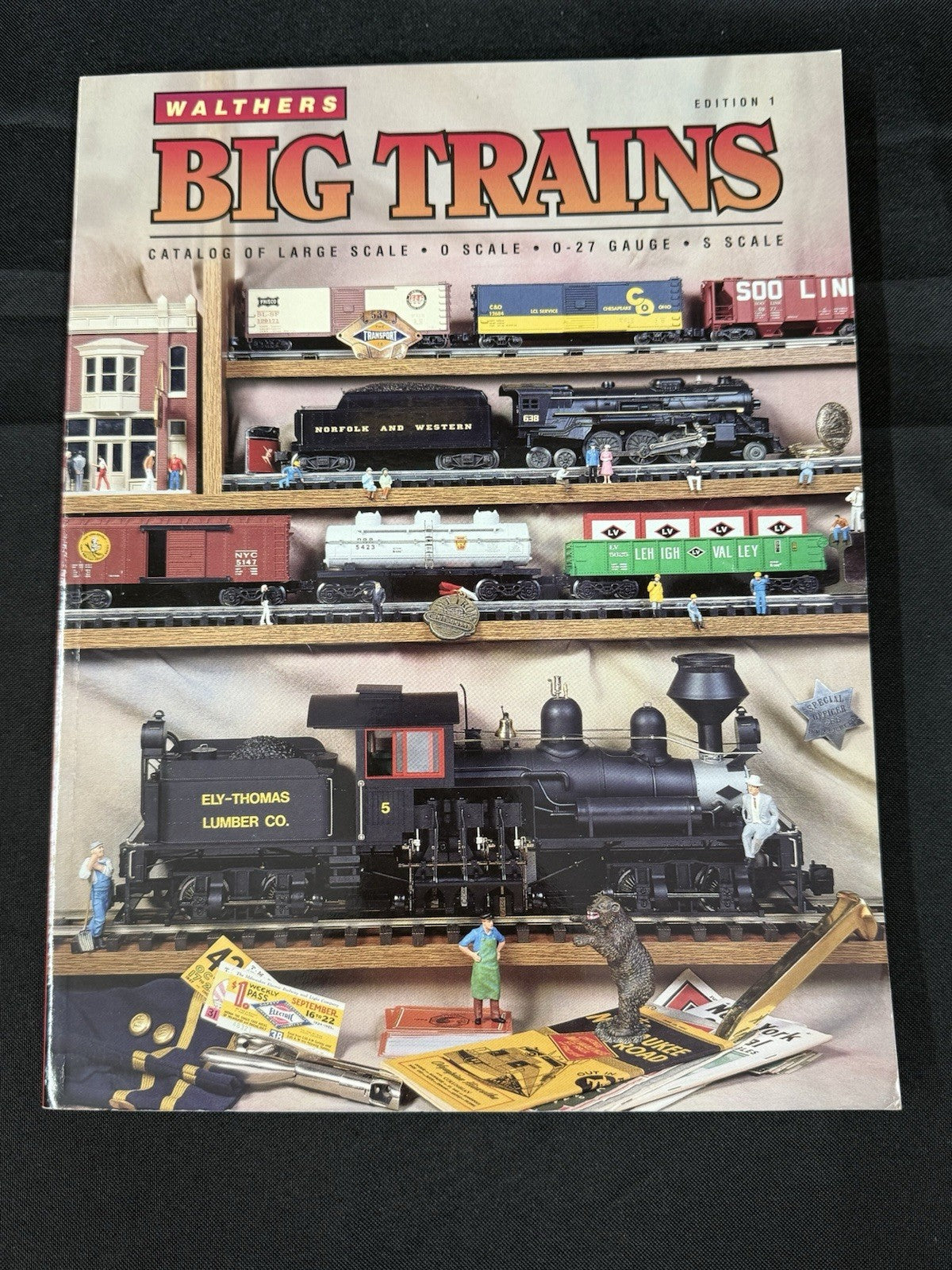 Walthers Big Trains catalog of large scale 0 scale 0-27 scale G scale ...