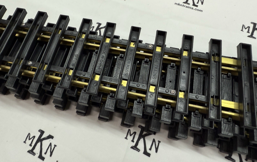 USA TRAINS R81065 BRASS 60 INCH STRAIGHT TRACK 6 total 5-foot Sections G Scale