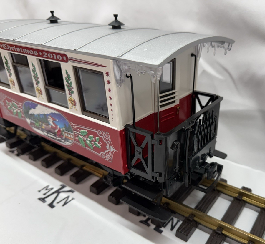 LGB 35072 Christmas 2010 Passenger Car Coach Brand New G Scale