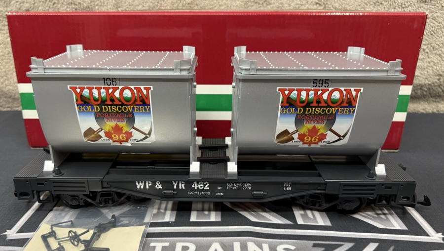 LGB 41860 G Scale WP&YR Yukon Gold Discovery Flatcar with Containers G Scale New