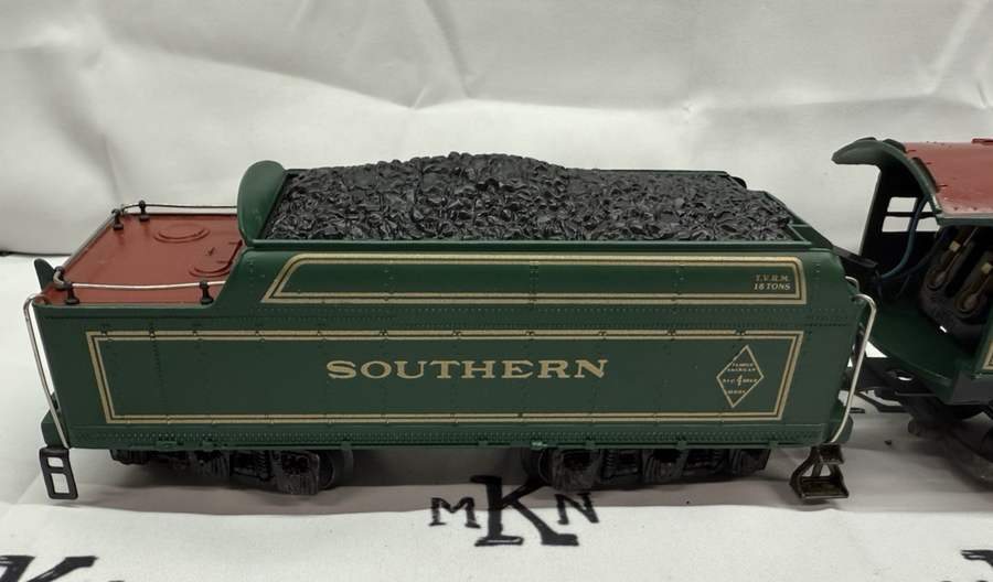 Lionel 6-8309 O Gauge Southern 2-8-2 Mikado Steam Locomotive & Tender EX/Box
