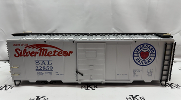 LGB 43913 SEABOARD RAILWAY, SILVER METEOR BOX CAR no trucks G Scale